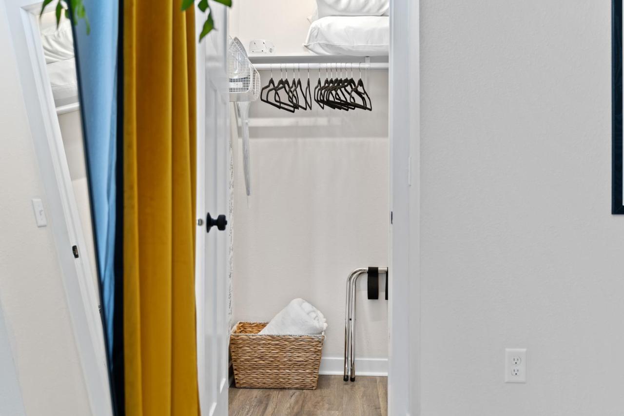 The Bentley Condotel, Heart Of Walkers Point With Garage, Yard ミルウォーキー エクステリア 写真